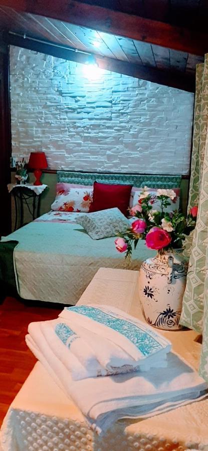 Tom E Jerry Bed & Breakfast Domus De Maria Ngoại thất bức ảnh